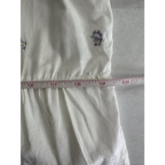 Vintage April Cornell Medium Nightgown White Floral Embroidered Prairie Cottage - Picture 10 of 11